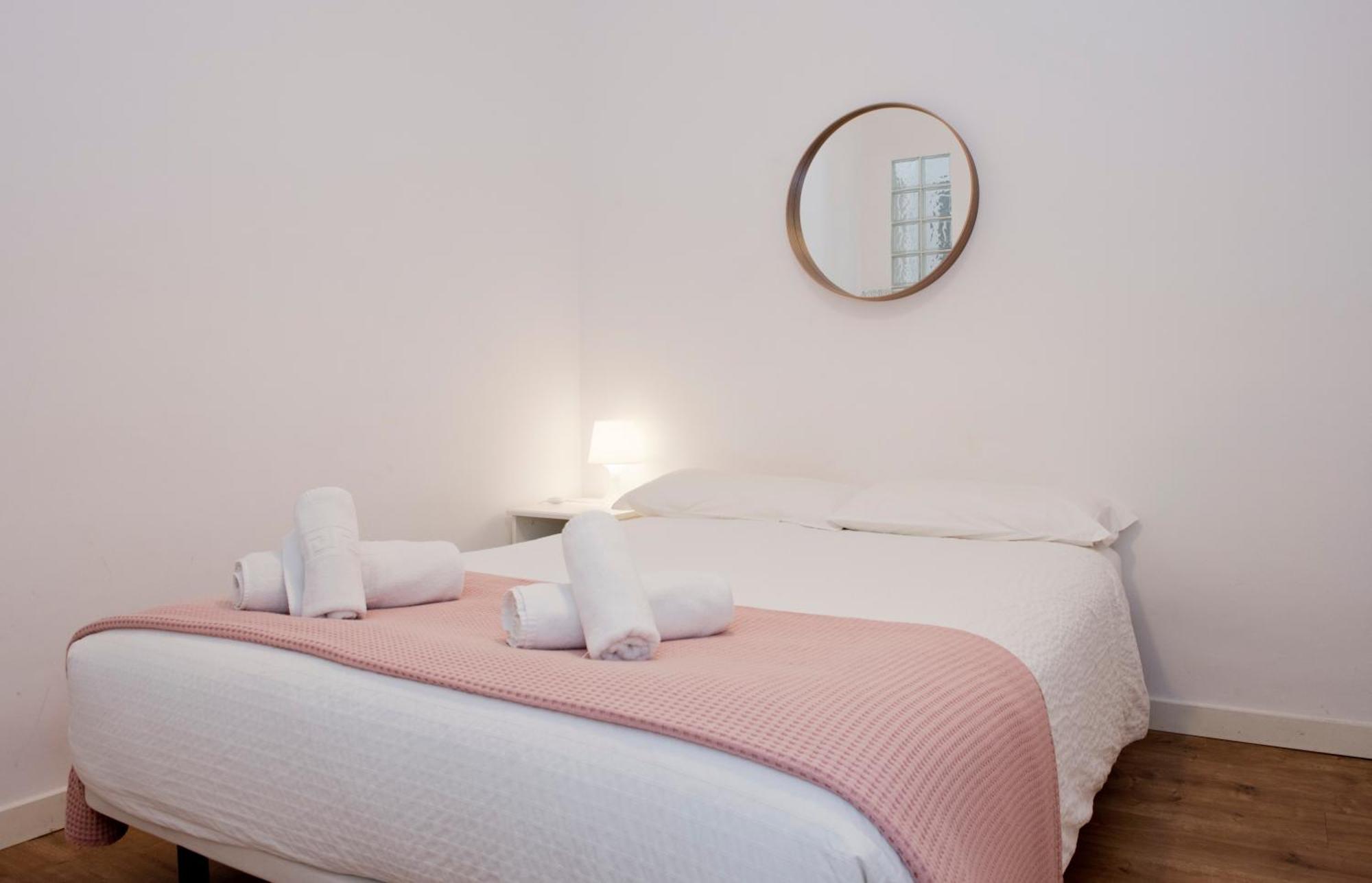 Apartamento Gaudí-Sant Pau Barcelona Exterior foto